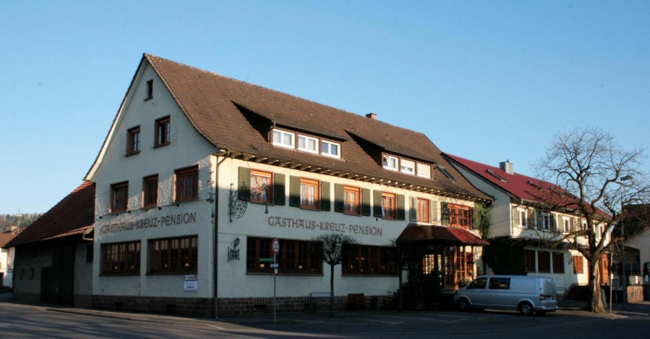 Gasthaus Kreuz Hotel บิเบอร์อาคไบออฟเฟนบวร์ก ห้อง รูปภาพ